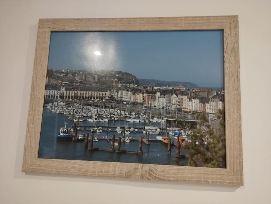 House Of Twenty, Calme,Rue Pietonne, Proche De La Mer, Wifi Gratuit ดิเอป ภายนอก รูปภาพ